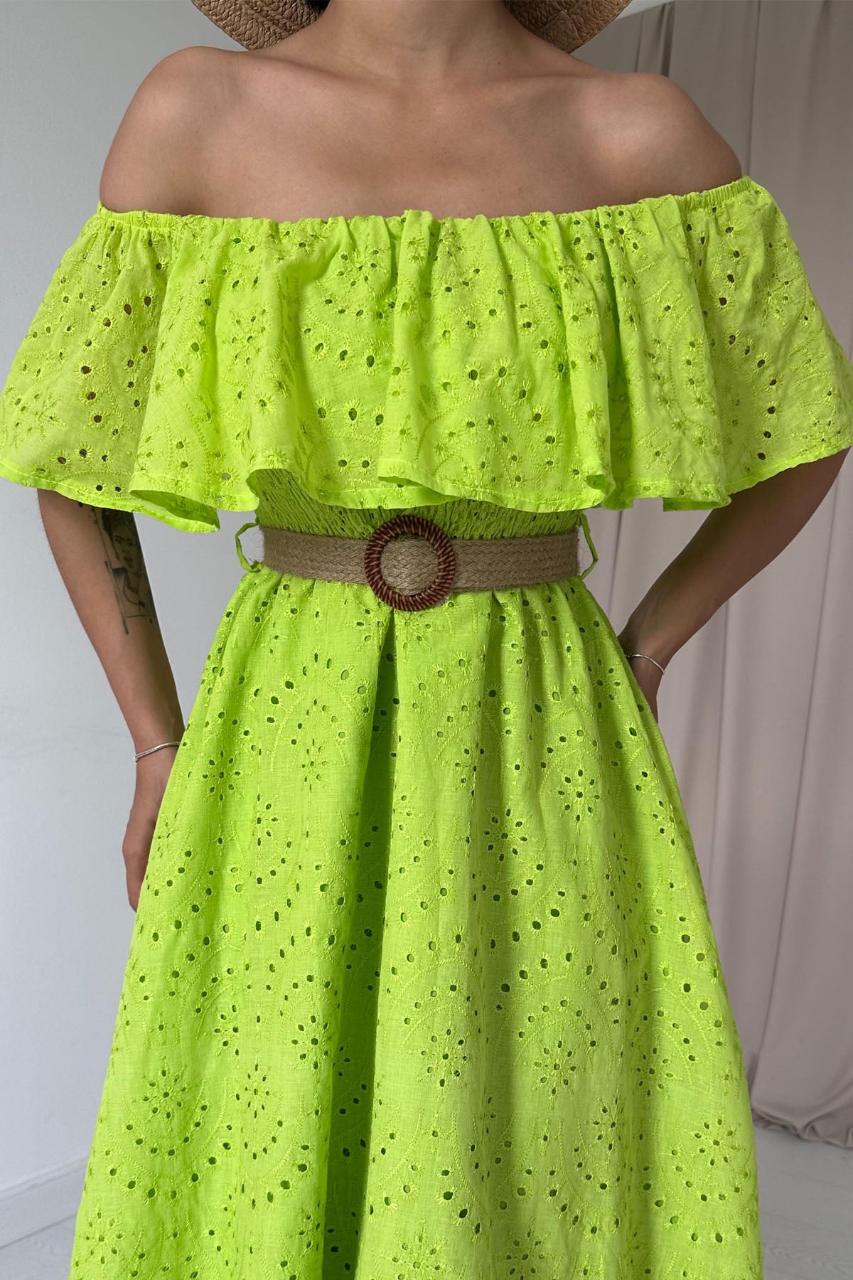 Fıstık Yeşili Madonna Yaka Kemer Detaylı Fisto Elbise SY-1964-Fıstık Yeşilişili