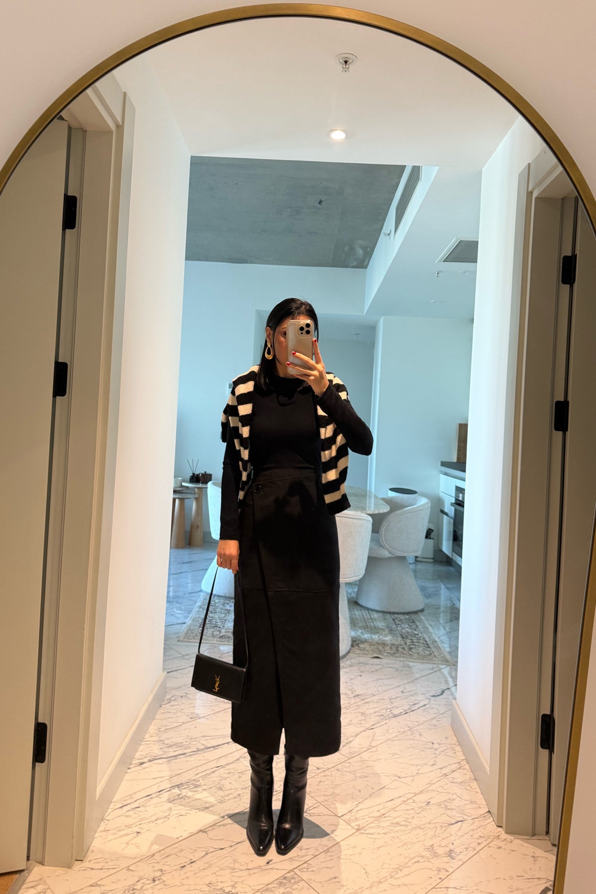 Süet Anvelop Siyah Midi Etek SY-3473-Siyah