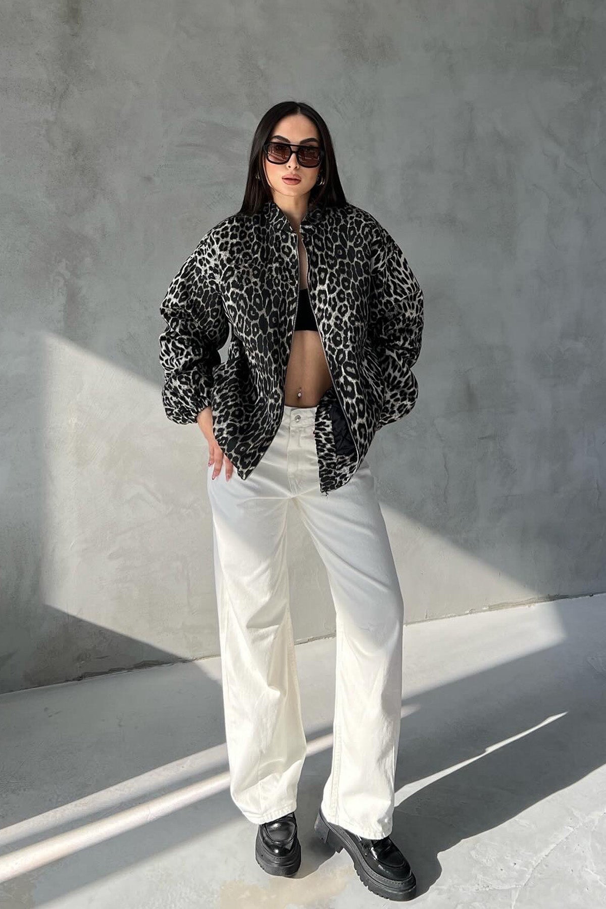 Krem Leopar Desenli Beli Ve Kolu Lastikli Mont SY-2524-Krem
