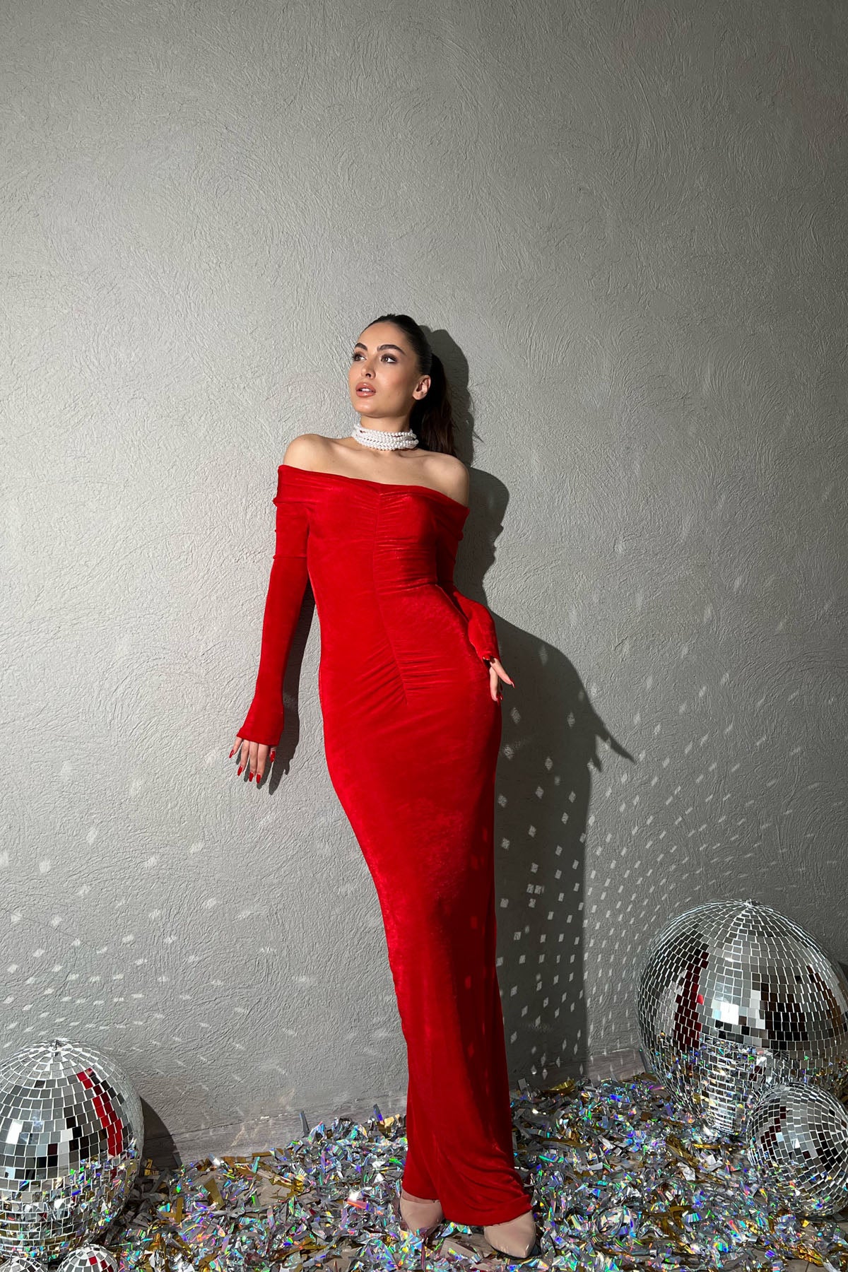 Kırmızı Yaka Detaylı Büzgülü Elbise SY-1427-Kırmızı