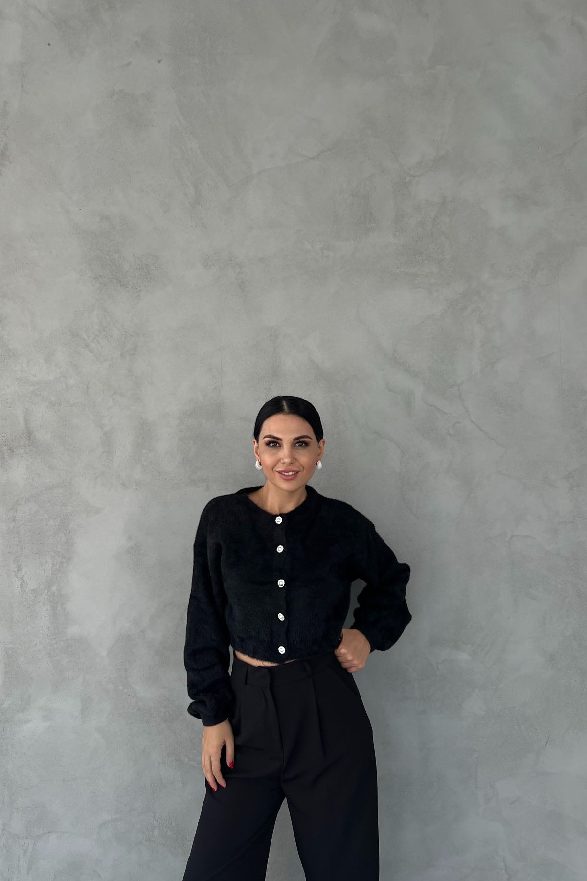 Siyah Sakal Örgü İnci Taş Detaylı Hırka SY-2451-Siyah