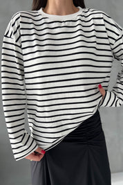 Beyaz Siyah Çizgili Bisiklet Yaka Uzun Kol T-shirt SY-2938-Siyah
