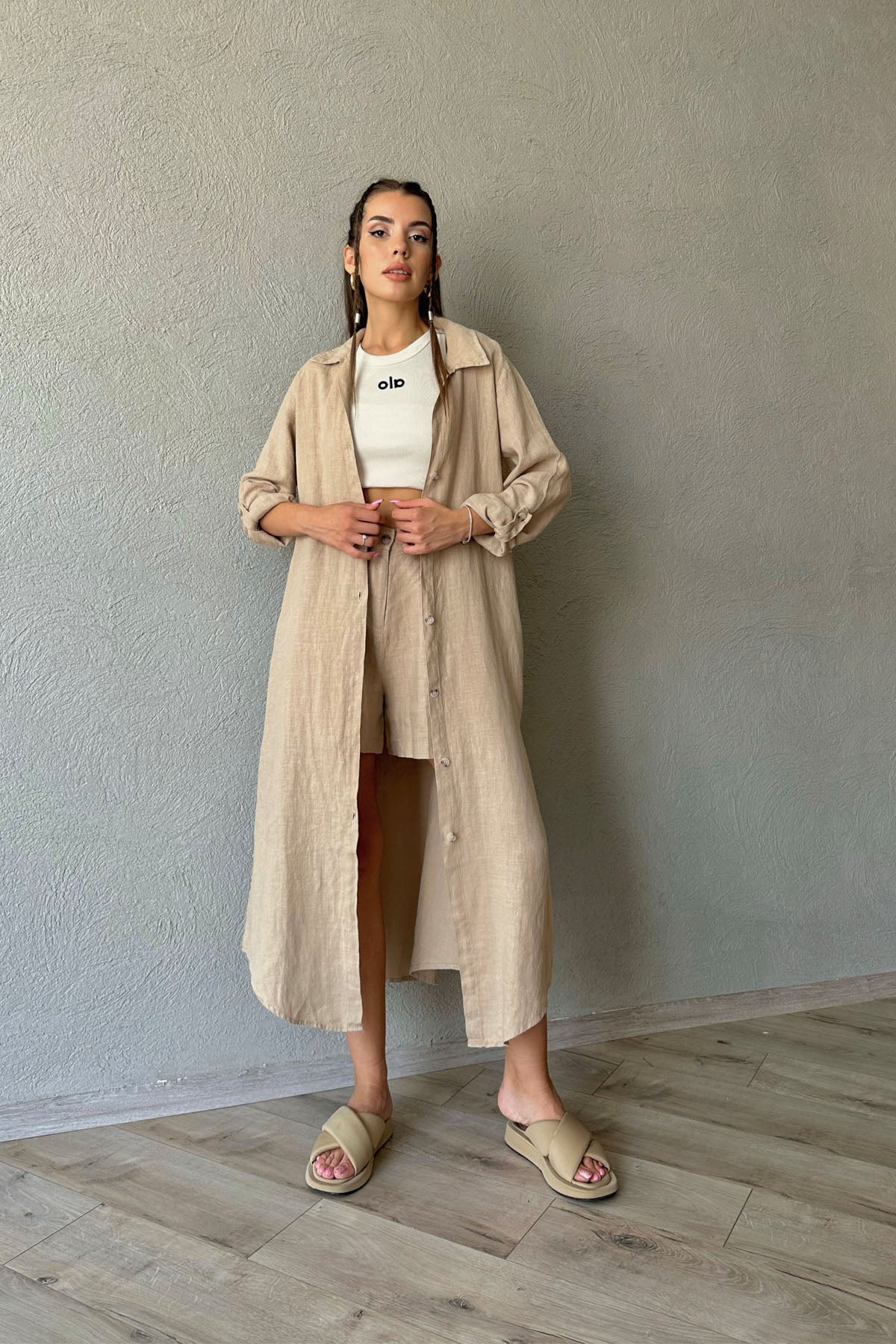 Bej Polo Yaka Düğmeli Yandan Yırtmaçlı Keten Elbise SY-0658-Bej