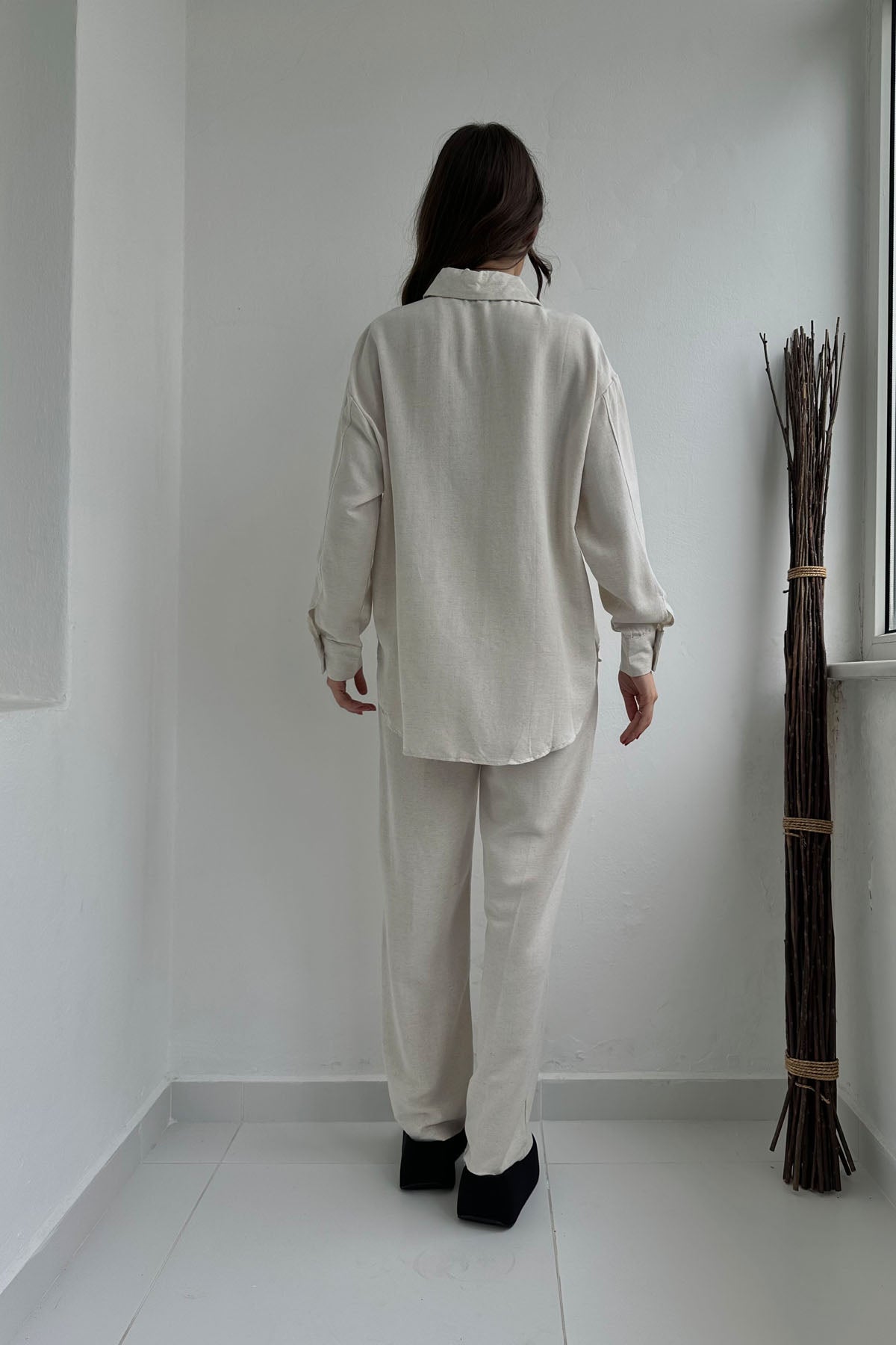 Bej Belden Pens Dikişli Bol Paça Gömlekli Keten Takım SY-0357-Bej