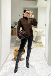 Kahve Siyah Düğmeli Triko Hırka SY-3578-Kahverengi