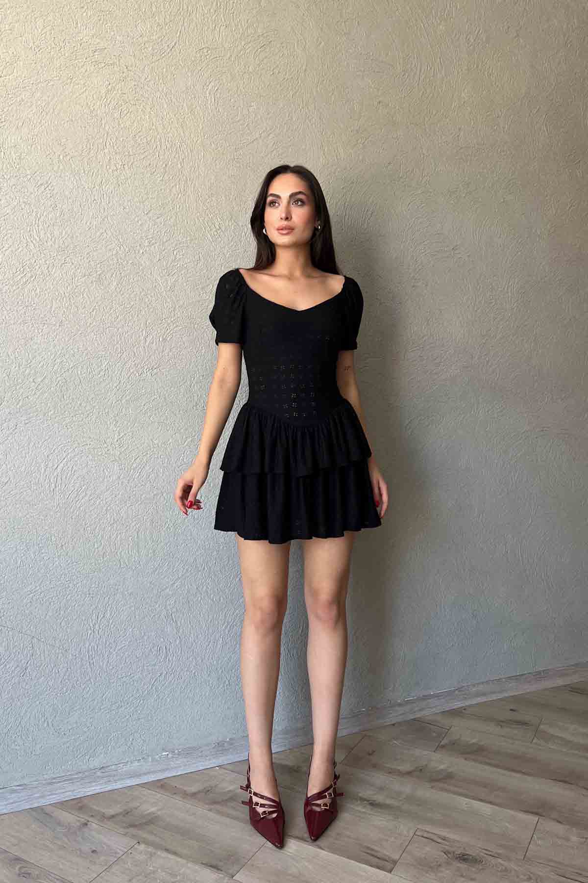 Siyah Dantel Detaylı Vintage Mini Elbise SY-2113-Siyah