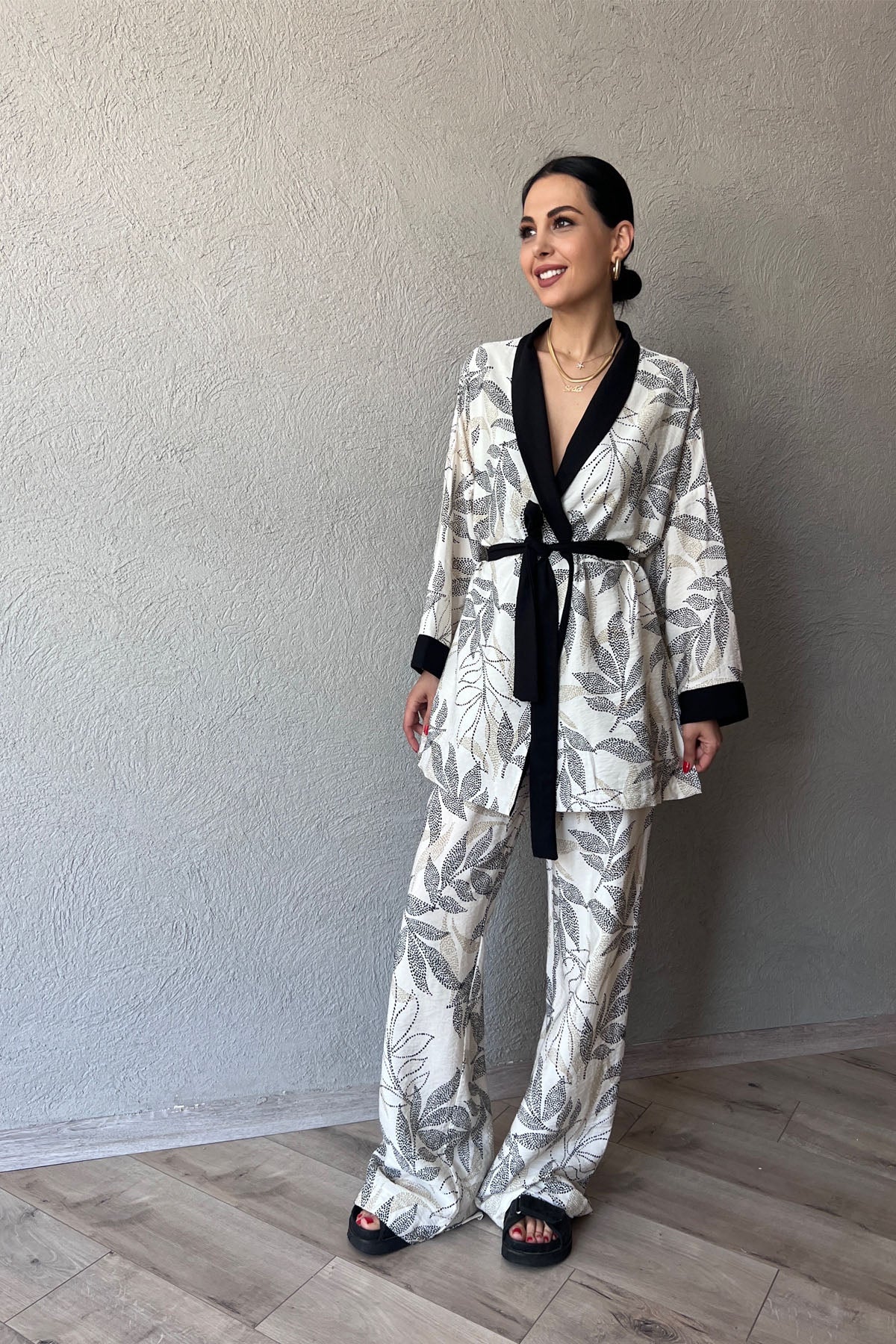 Ekru Garnili Kimono ve Beli Lastikli Pantolon Takım SY-0684-Ekru