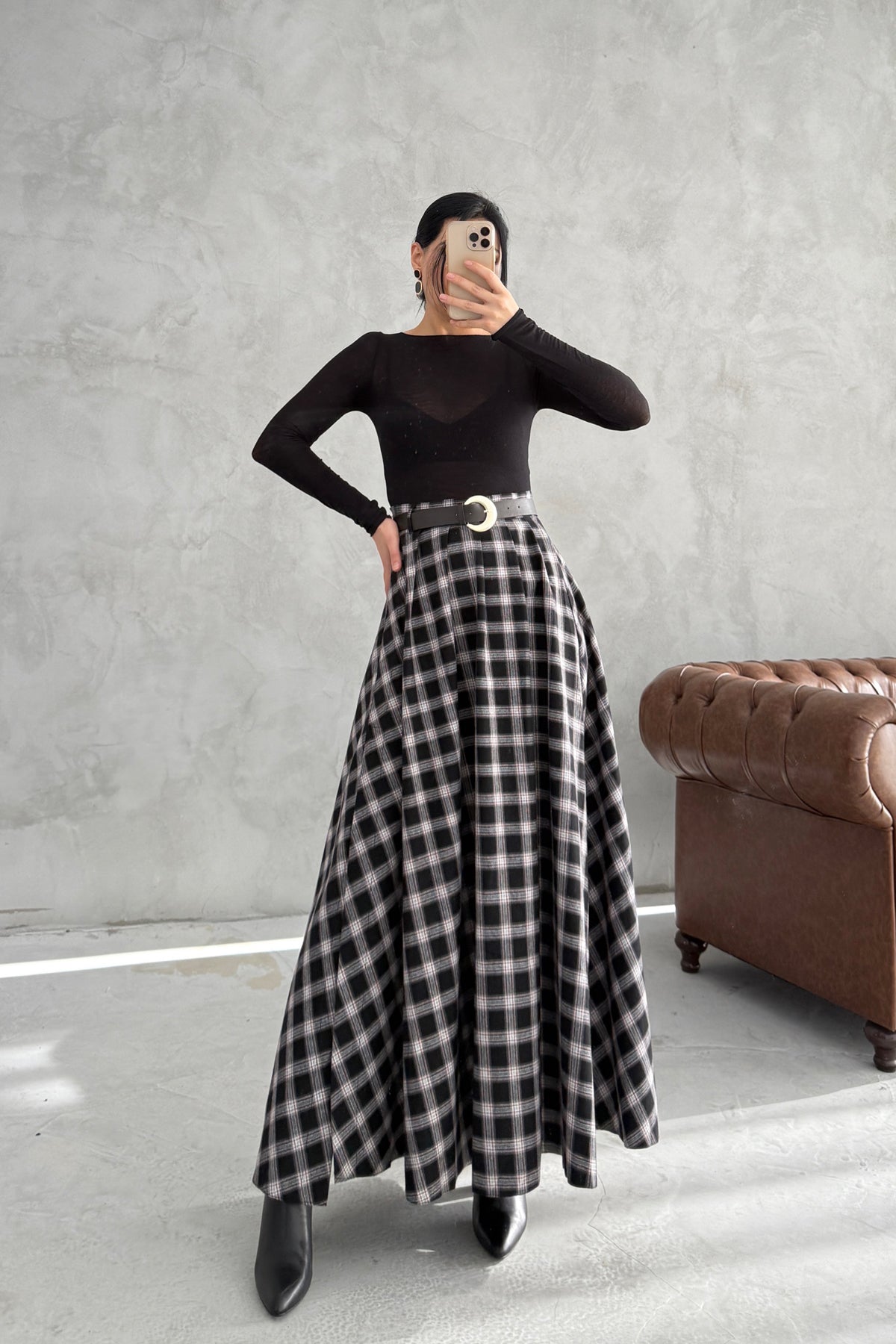 Ekose Desenli Yırtmaç Detaylı Siyahlı Beyaz Çizgili Kloş Etek SY-3494-Beyaz