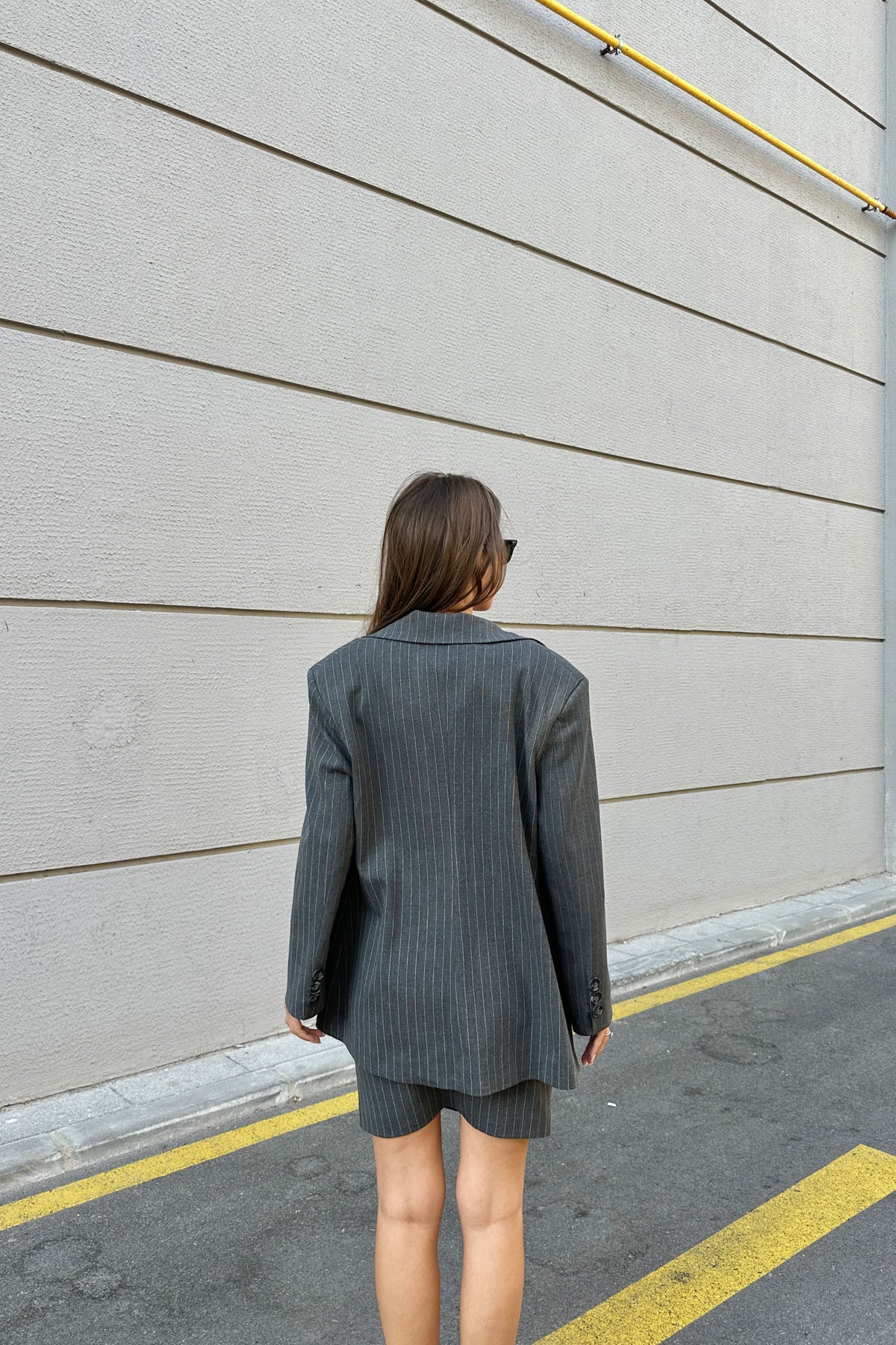 Antrasit Tasarım Çizgili Ceket ve Ofis Boy Etek Takım SY-1051-Antrasit