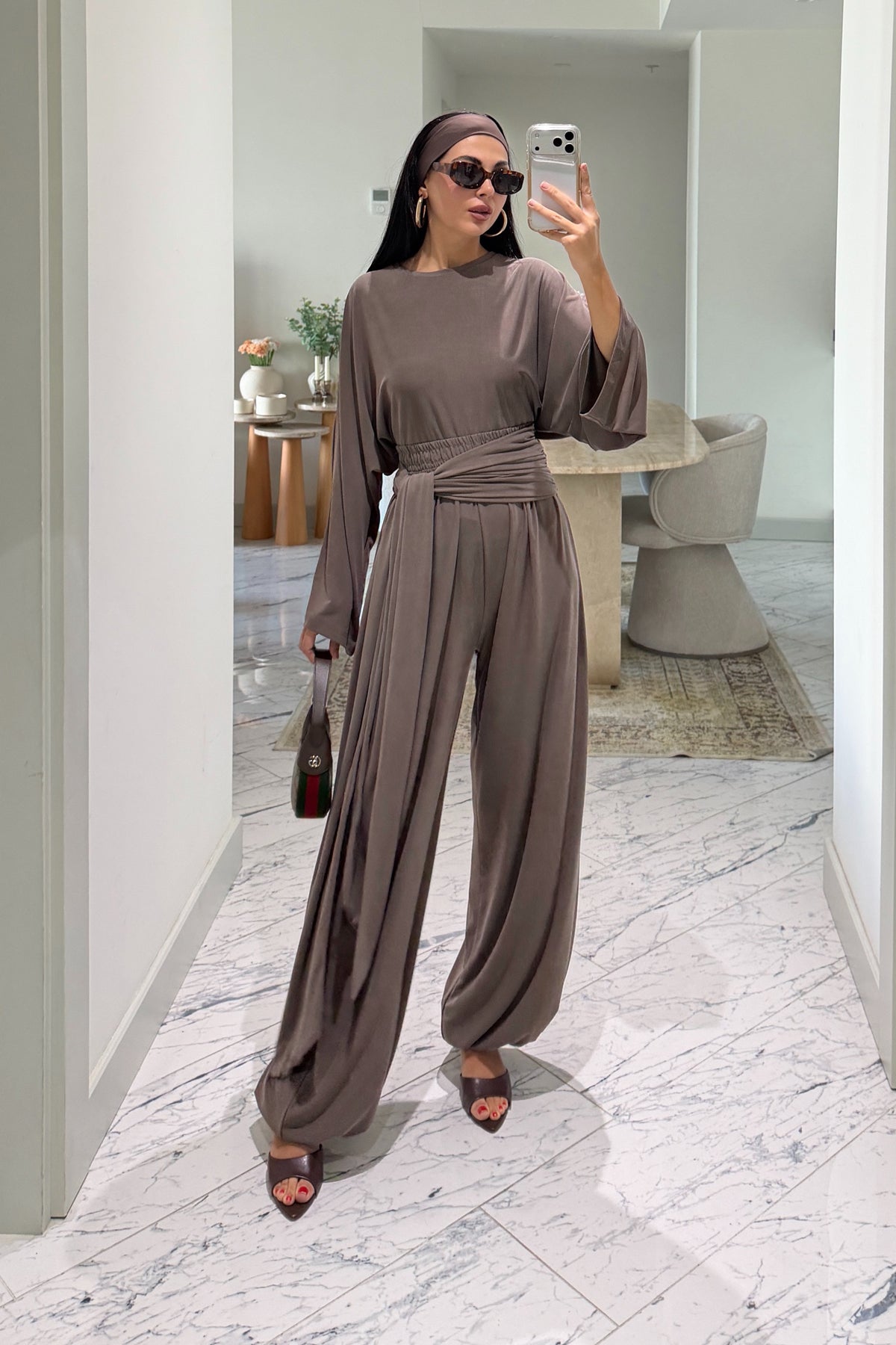 Kahverengi Modal Kuşak Detaylı Dökümlü Şalvar Takım SY-3843-Kahverengi