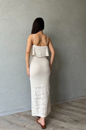 Krem İnce Askılı Çiçek Detaylı Ajurlu Maxi Elbise SY-2223-Krem