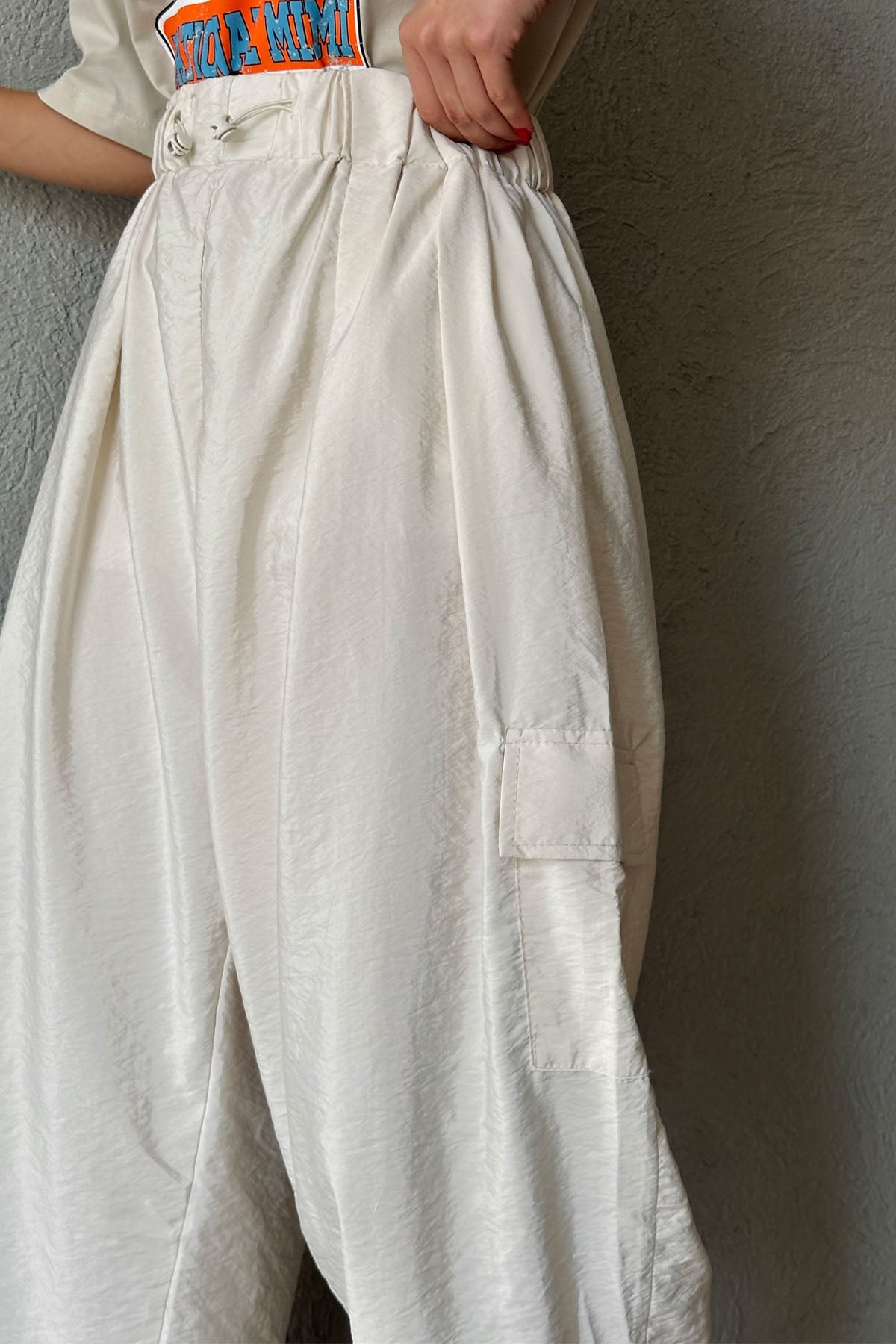 Ekru Belden Lastikli Pens Dikişli Paraşüt Kumaş Pantolon SY-0375-Ekru