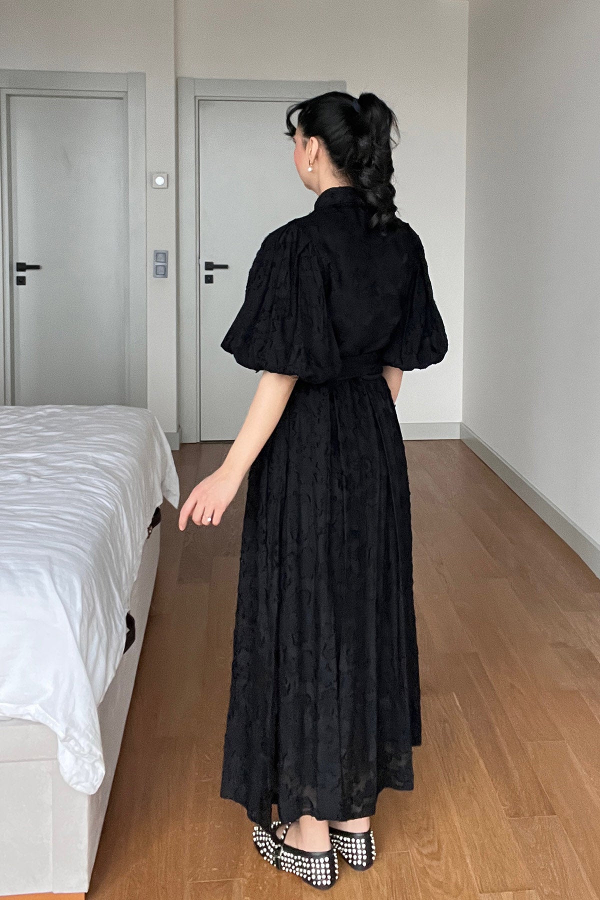 Siyah Venil Balon Kol Kemerli Kloş Elbise SY-2946-Siyah