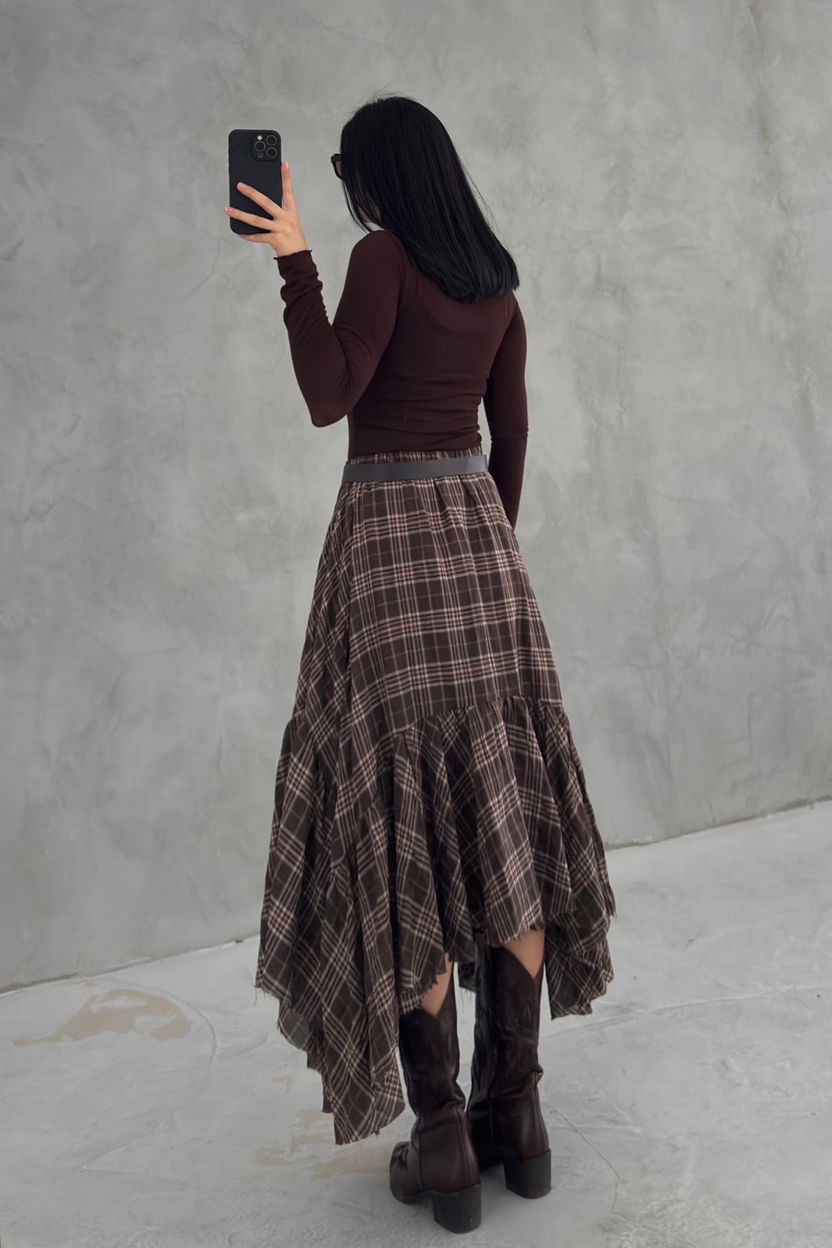 Kemerli Volan Detaylı Ekose Asimetrik Kesim Etek SY-3647-Kahverengi