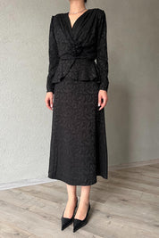 Siyah Gül Broş ve Pile Detaylı Kruvaze Elbise SY-1775-Siyah