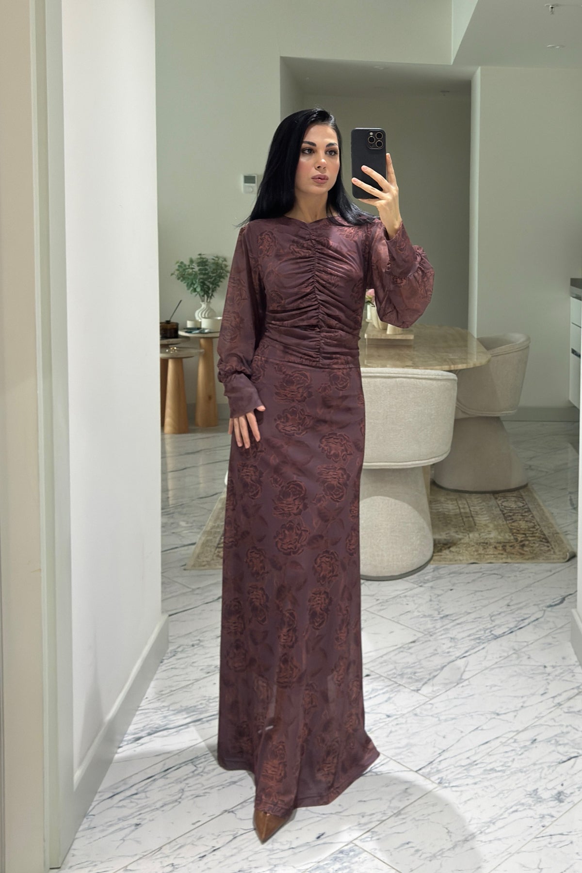 Kahve Önü Büzgü Detaylı Elbise SY-3628-Kahverengi