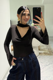 Kolları Volanlı Fularlı Degaje Bluz Kahve SY-3677-Kahverengi