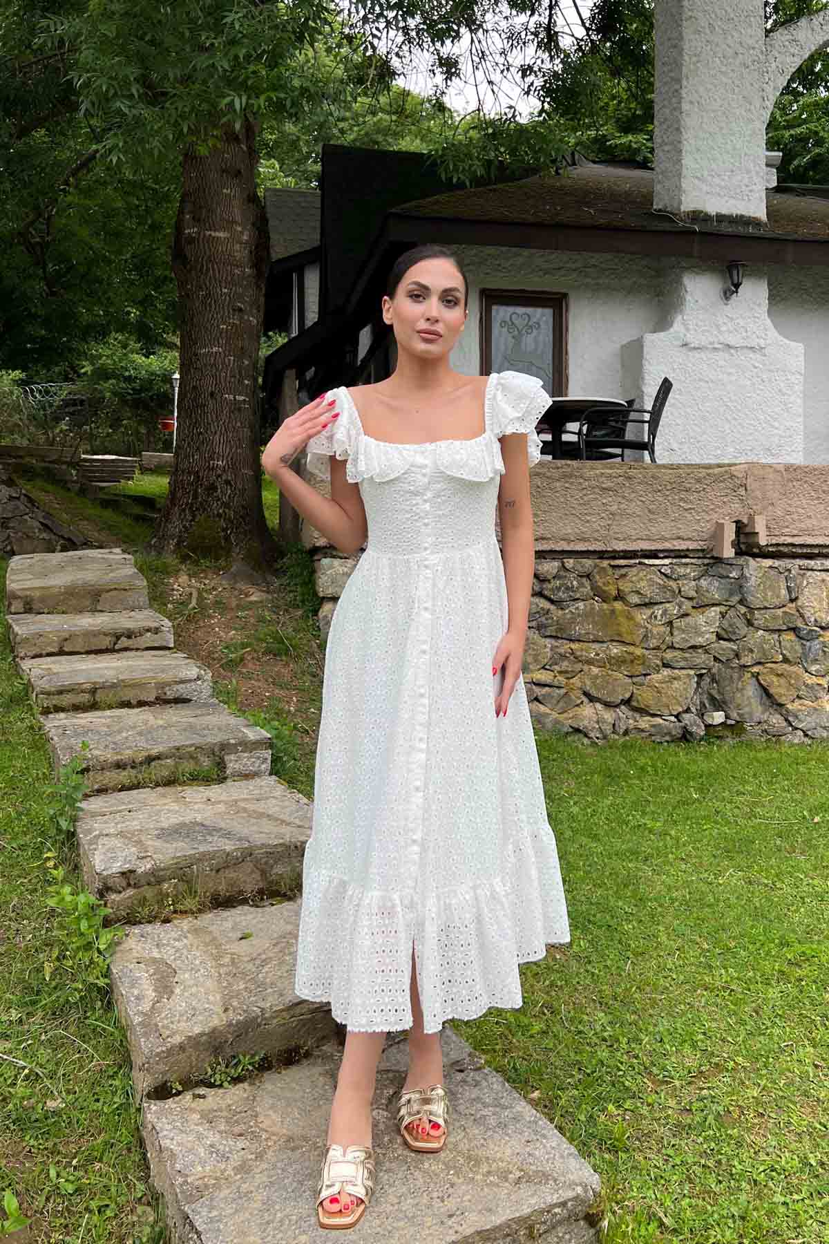 Ekru Önü Düğme Detaylı Kolları Gipeli Brode Elbise SY-2050-Ekru