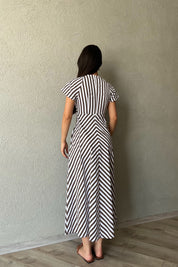 Kahverengi Çizgili Kısa Kol Elbise SY-2074-Kahverengi