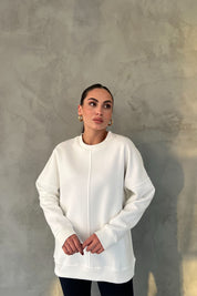 Beyaz Önü Dikiş Detaylı Oversize Sweatshirt SY-2617-Beyaz