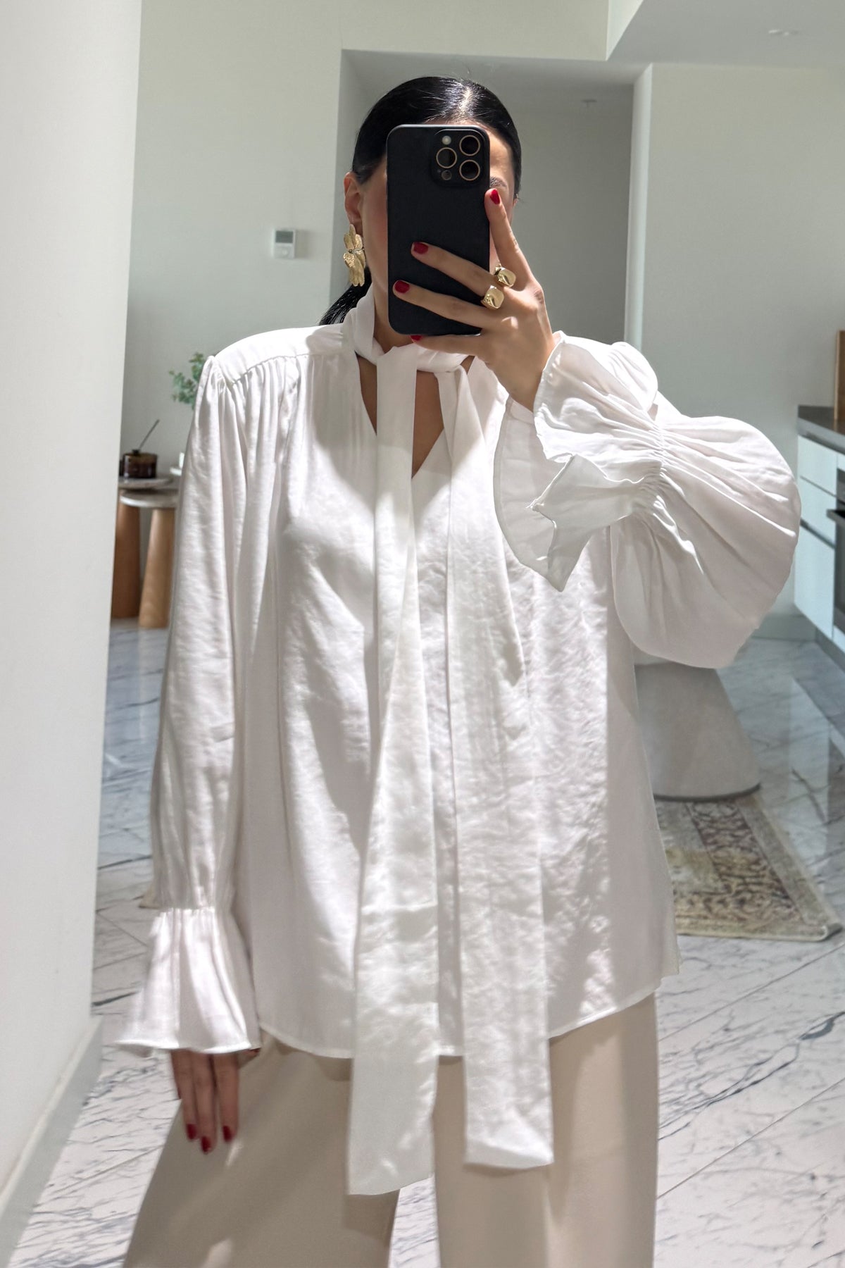 Vatkalı Şal Detaylı Beyaz Bluz SY-3658-Beyaz