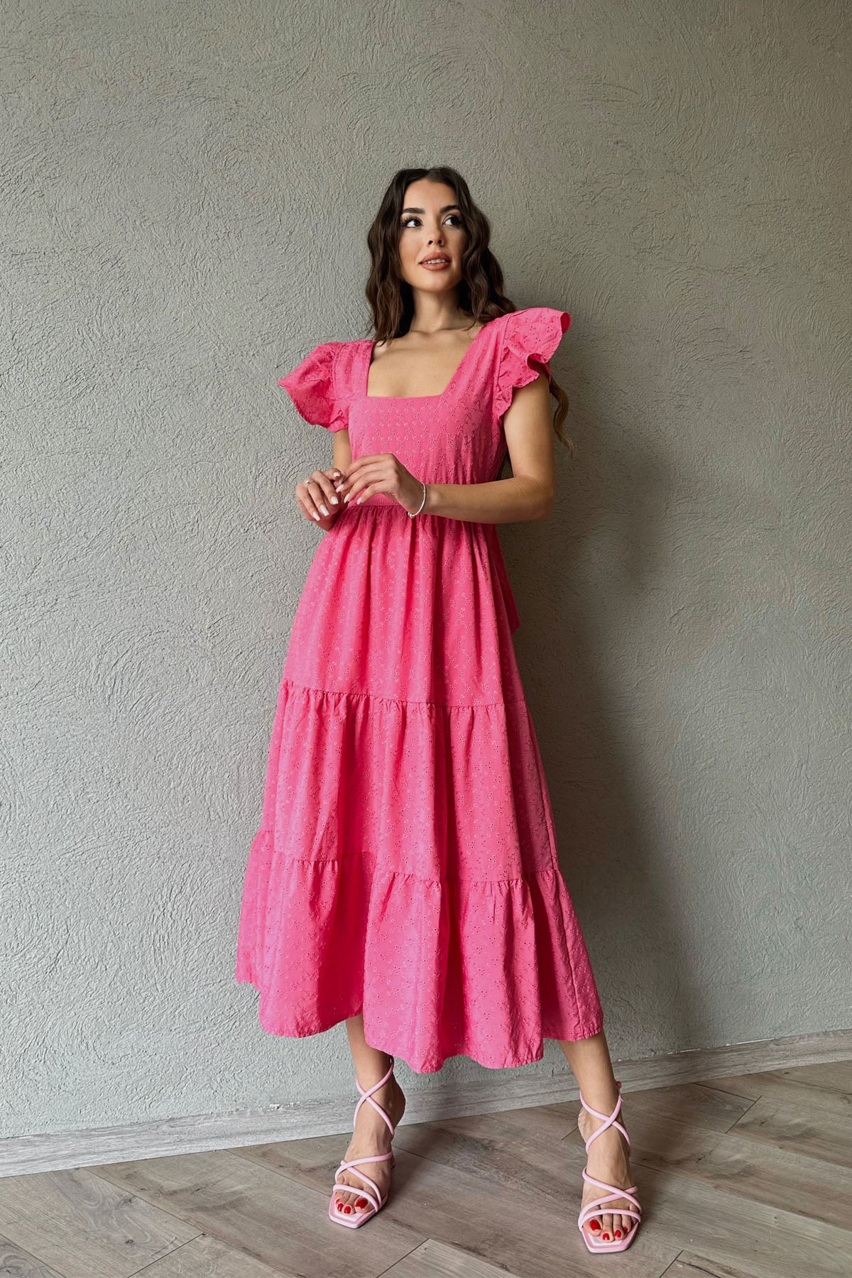 Fuşya Kolları Fırfırlı Sırtı Bağlama Detay Brode Elbise SY-0386-Fuşya