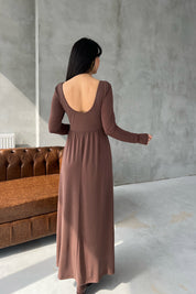 Kahve Oval yaka Yırtmaç Detaylı Dökümlü Elbise SY-3003-Kahve