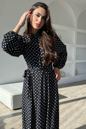 Siyah Puantiyeli Önü Düğmeli Kemer Detaylı Uzun Elbise SY-1585-Siyah