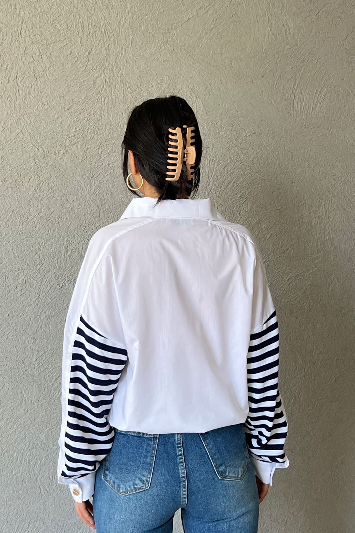 Lacivert -Beyaz Çizgili Yakalı ve Gold Düğme Detaylı Sweat SY-1151-Lacivert