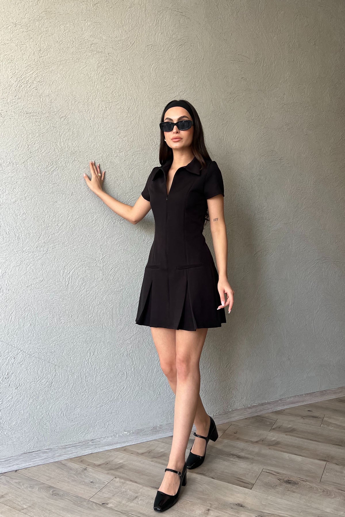 Siyah Önü Fermuarlı Cep Detaylı Gömlek Yaka Elbise SY-1802-Siyah