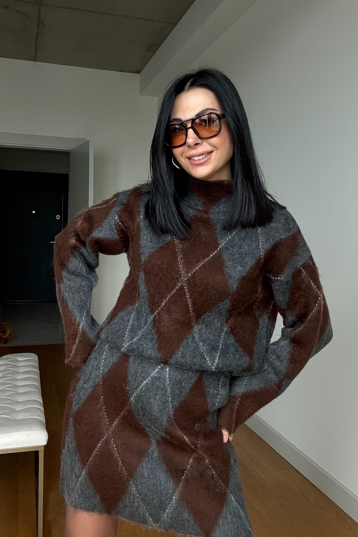 Dik Yaka Baklava Desenli Etekli Takım SY-3518-Gri