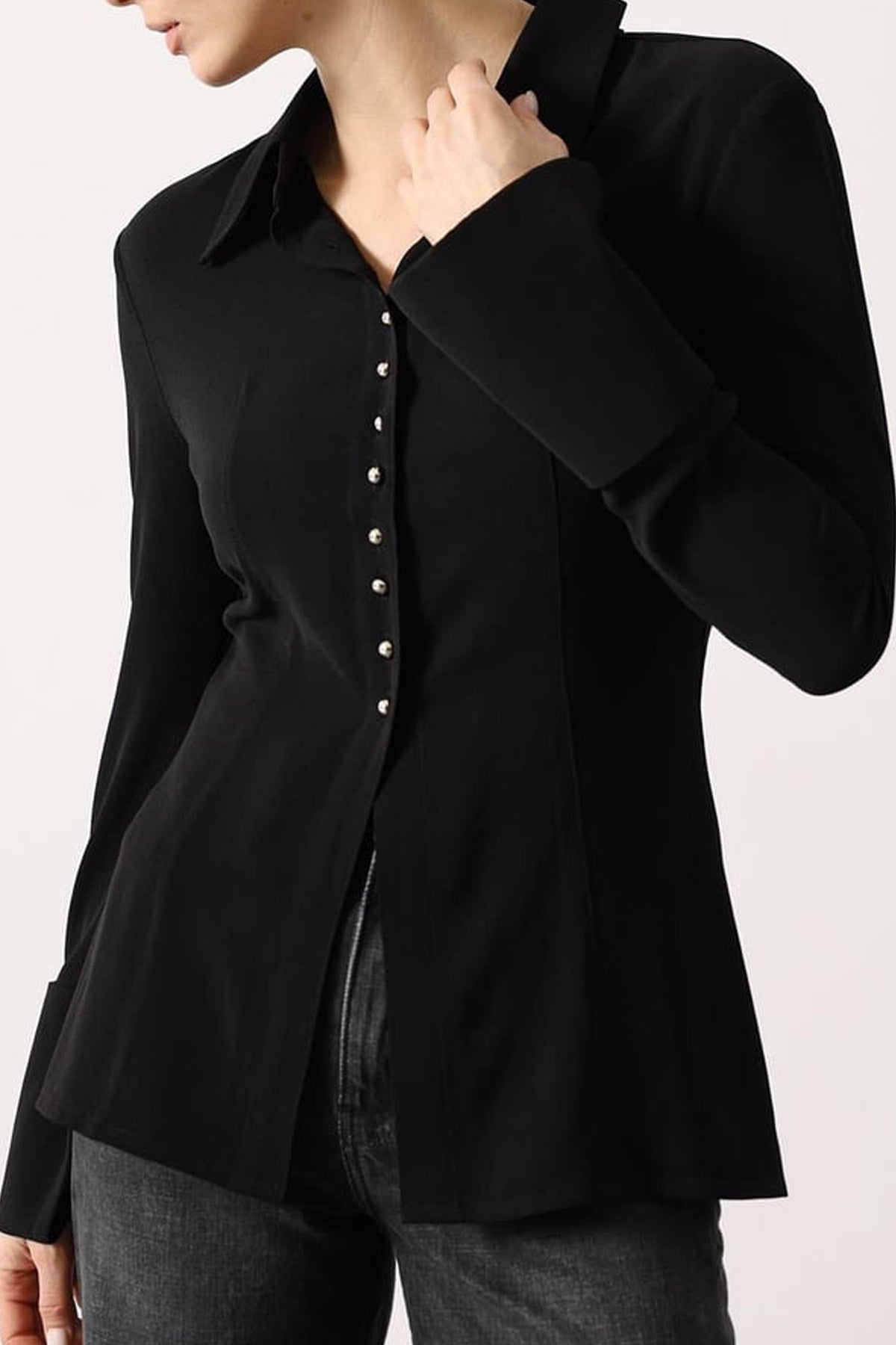 Beli Oturmalı Klasik Yaka Siyah Gömlek SY-3589-Siyah