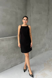 Siyah Kayık Yaka Askılı Kısa Elbise SY-2370-Siyah