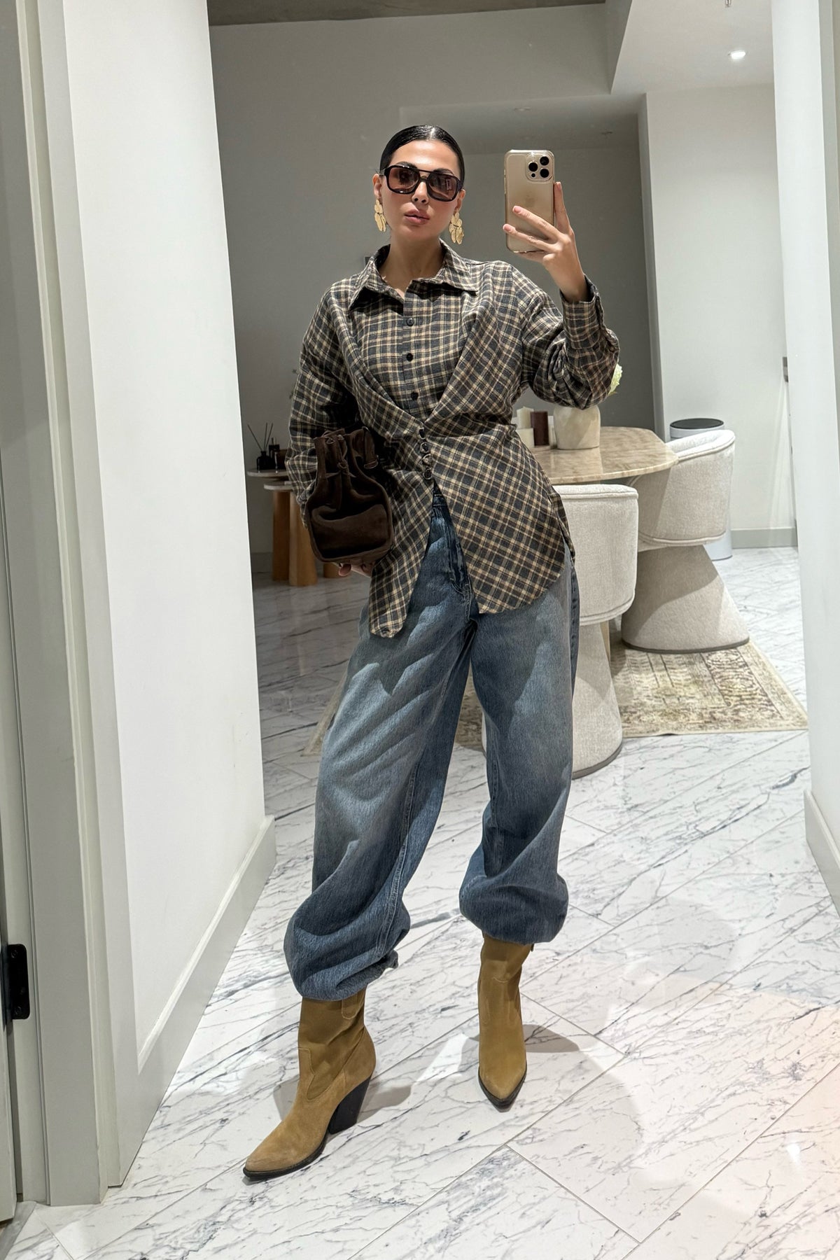 Kahverengi Asimetrik Kesim Ekose Gömlek SY-3512-Kahverengi