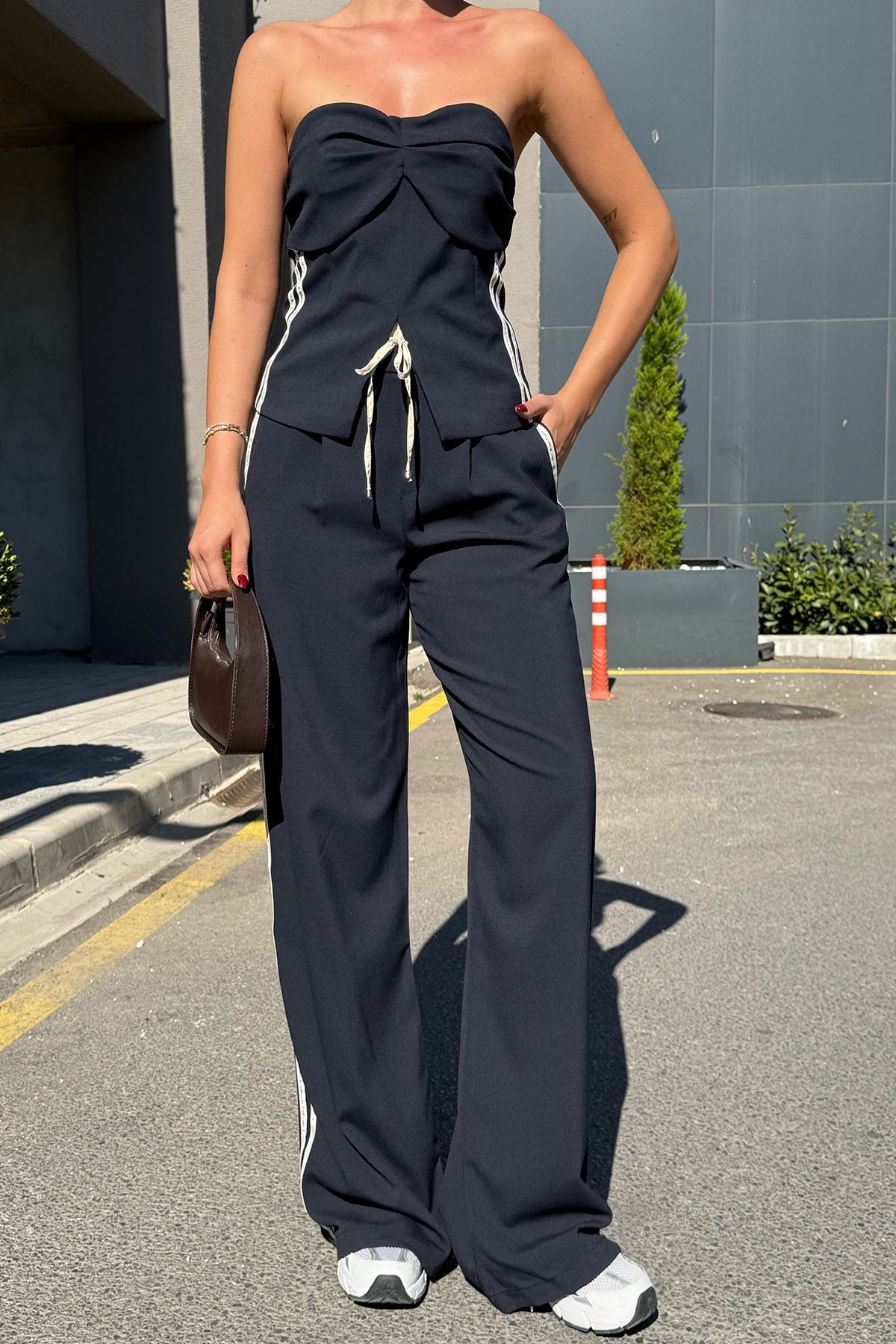 Lacivert Yazı Şerit Detaylı Straplez Bluz Pantolon Takım SY-3330-Lacivert