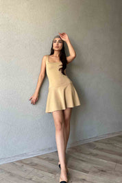 Vizon Kare Yaka Eteği Volanlı Mini Elbise SY-1928-Vizon