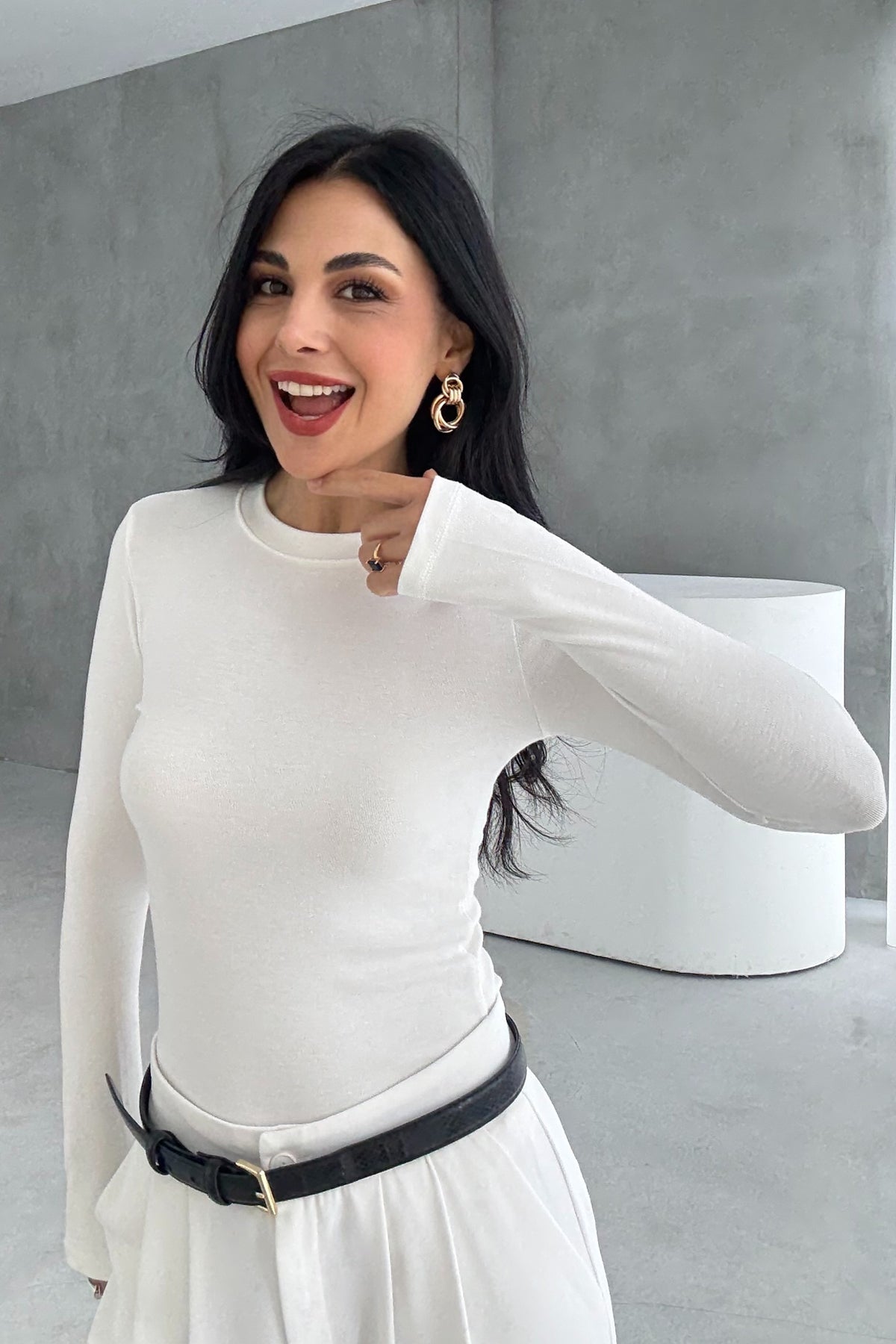 Marka Model  Parmak Geçmeli Krem Body SY-3413-Krem