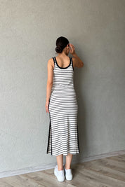 Beyaz Siyah Çizgili L Muadili Kadın Straight Fit Siyah Elbise SY-2258-Beyaz Siyah Çizgili