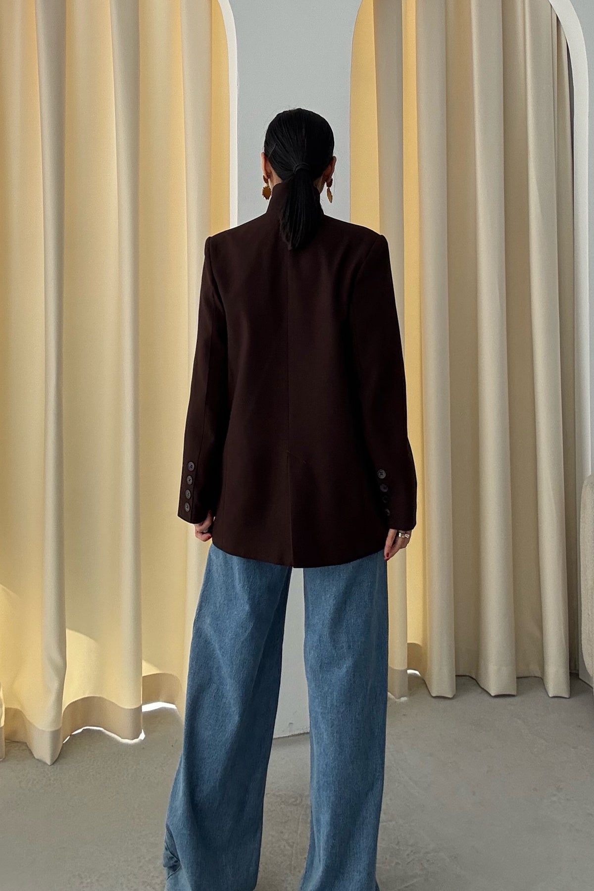 Kahverengi Tek Düğmeli Dik Yaka Detaylı Tasarım Ceket SY-3482-Kahverengi