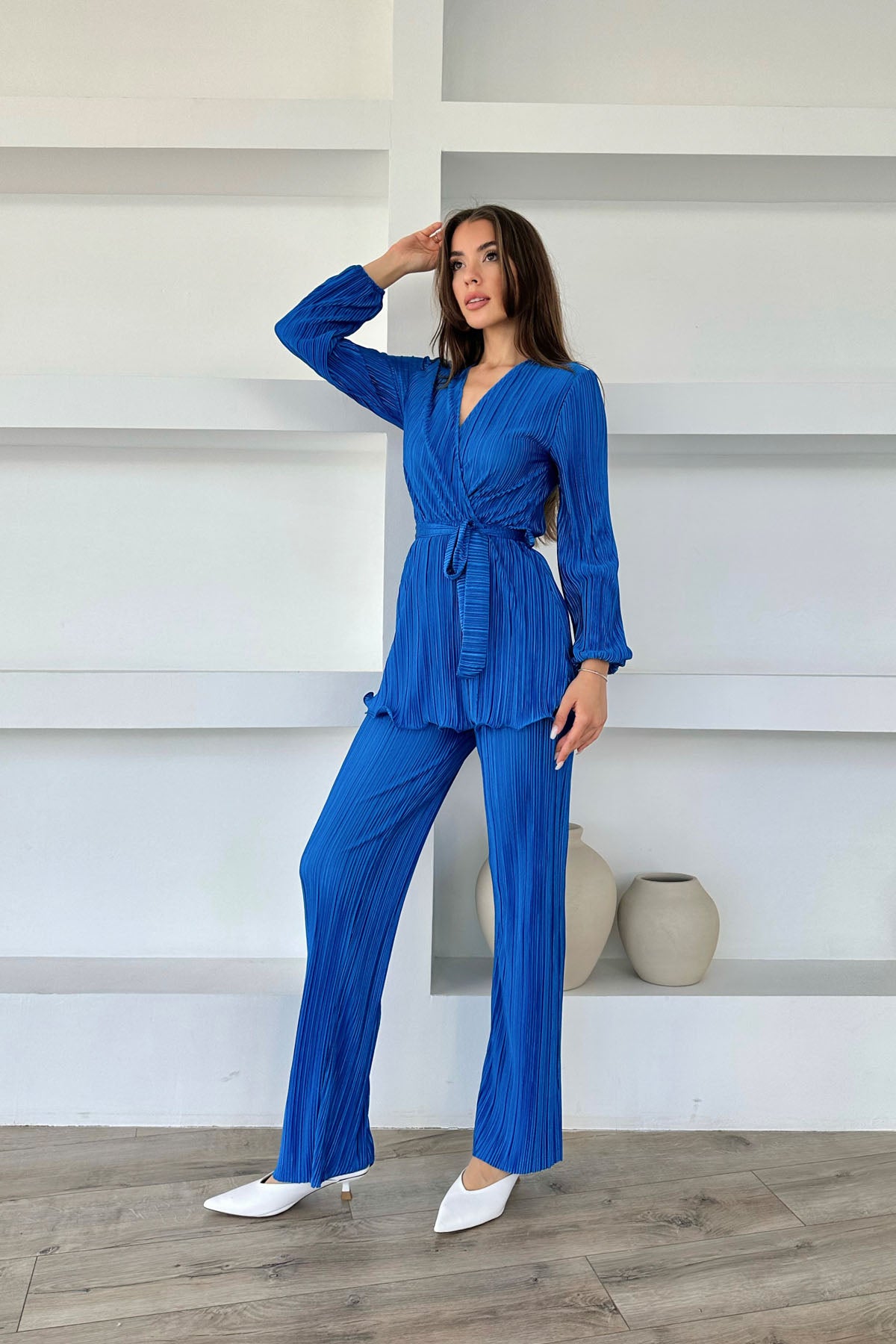 Saks Mavisi Piliseli Kuşaklı Bluz ve Pantolon Takım SY-0411-Saks Mavisi