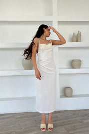 Naturel Dantel Yaka Sırt Detaylı Keten Elbise SY-2207-Naturel