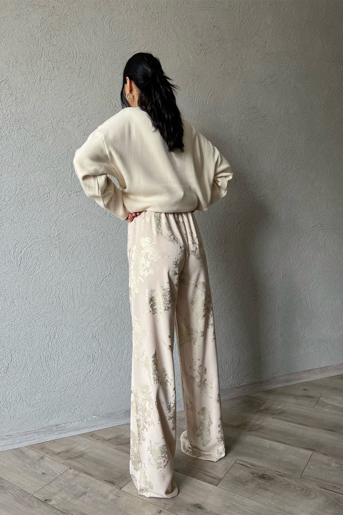 Bej Beli Lastikli Bağlamalı Varak Baskılı Palazzo Pantolon SY-1142-Bej